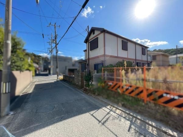 5SLDK House for Sale in Wakayama City, 210.49 sqm - Thumbnail 3