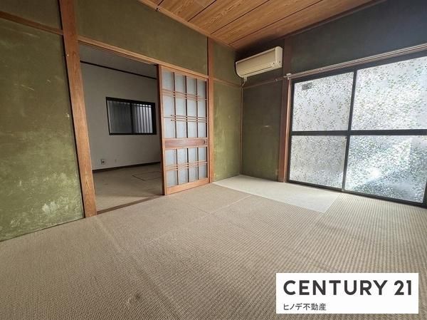 4DK Detached House for Sale in Takashi City, Osaka - 10 Min Walk to Station - Thumbnail 4