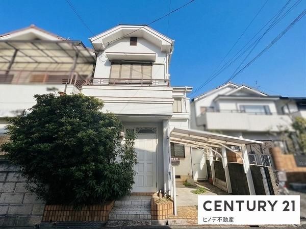 4DK Detached House for Sale in Takashi City, Osaka - 10 Min Walk to Station - Thumbnail 2