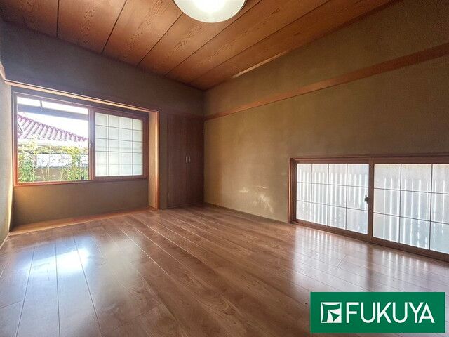 6SLDK Wooden House for Sale in Higashi-Tomigaoka, Nara - Thumbnail 3