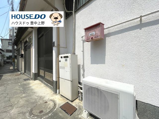 Used Terrace House 3DK in Okamachi, Toyonaka City - 10.8M JPY - Thumbnail 2