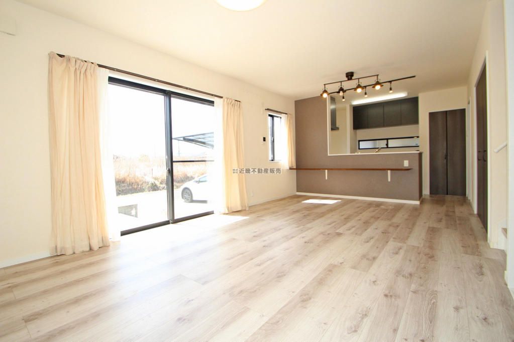 Modern 4SLDK House for Sale in Iga City, Mie Prefecture - Thumbnail 2