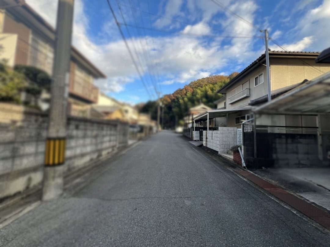 4DK Detached House for Sale in Tatsuno City, Hyogo - Thumbnail 2