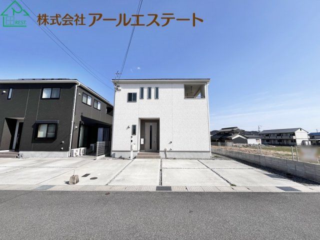 Renovated 3LDK House for Sale in Himeji, Hyogo - Thumbnail 3