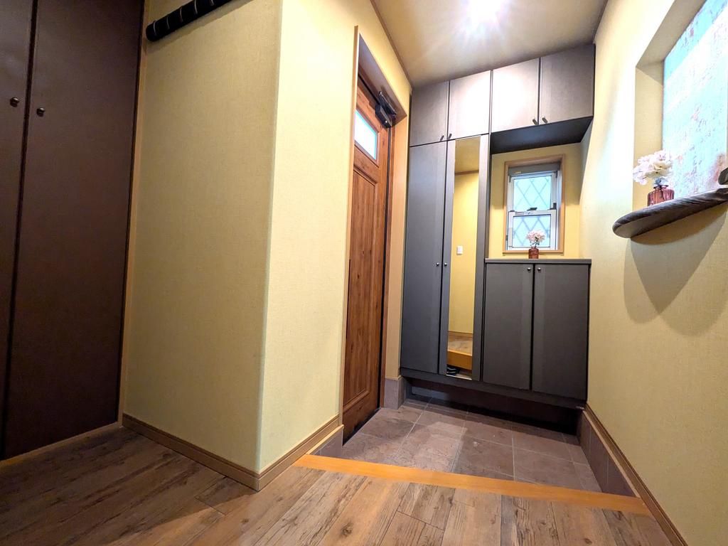 4SLDK Detached House for Sale in Daito City, Osaka - Thumbnail 2