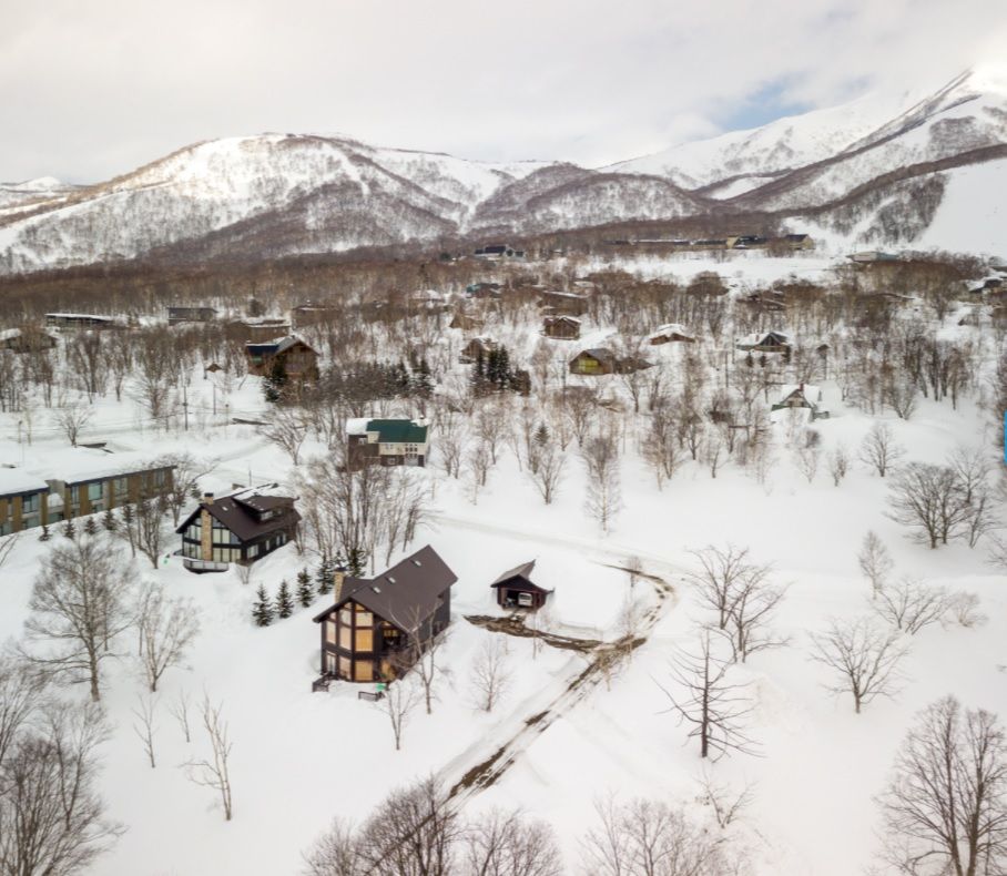 SNOWFOX 4LDK House for Sale in Niseko, Hokkaido - Thumbnail 2