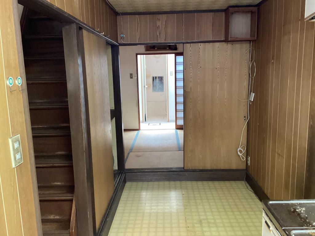 4DK Townhouse for Sale Near Hanazono Station, Kyoto - Thumbnail 3
