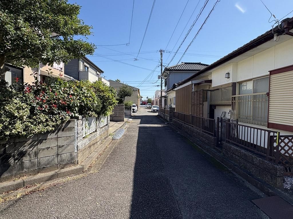 4DK Single-Story House for Sale in Miyazaki City, Miyazaki - Thumbnail 3