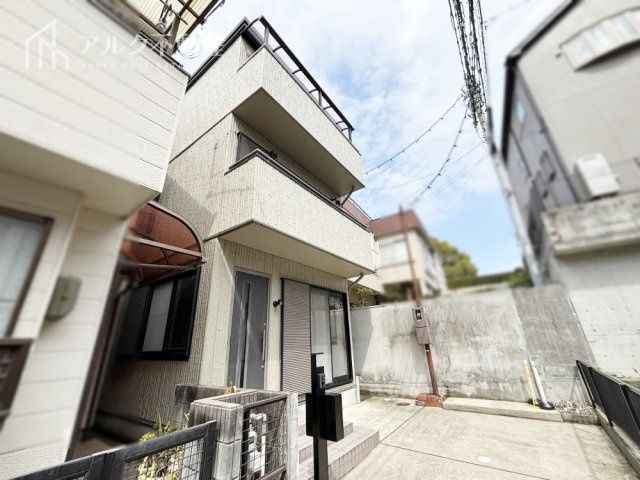 Renovated 3LDK House in Itami, Hyogo - ¥24.8M - Thumbnail 3