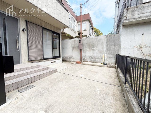 Renovated 3LDK House in Itami, Hyogo - ¥24.8M - Thumbnail 2