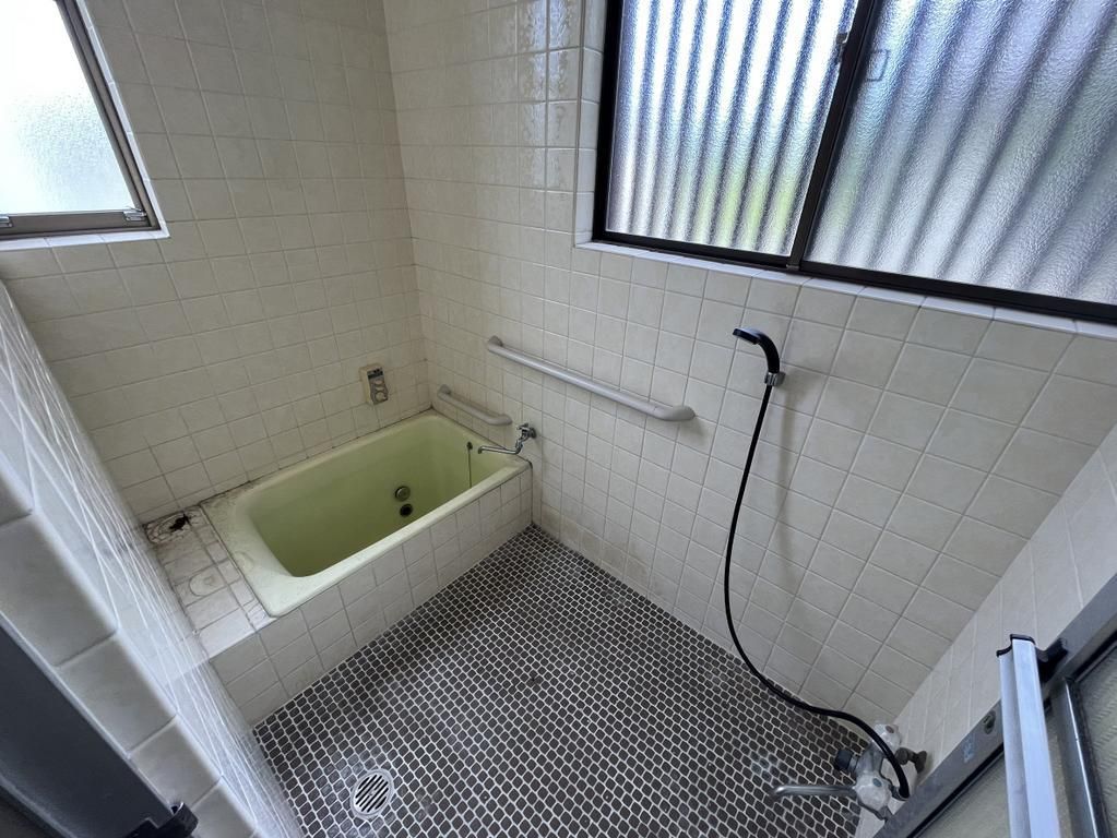 6LDK Detached House for Sale in Osaka Sayama, Near Sayama Station - Thumbnail 4