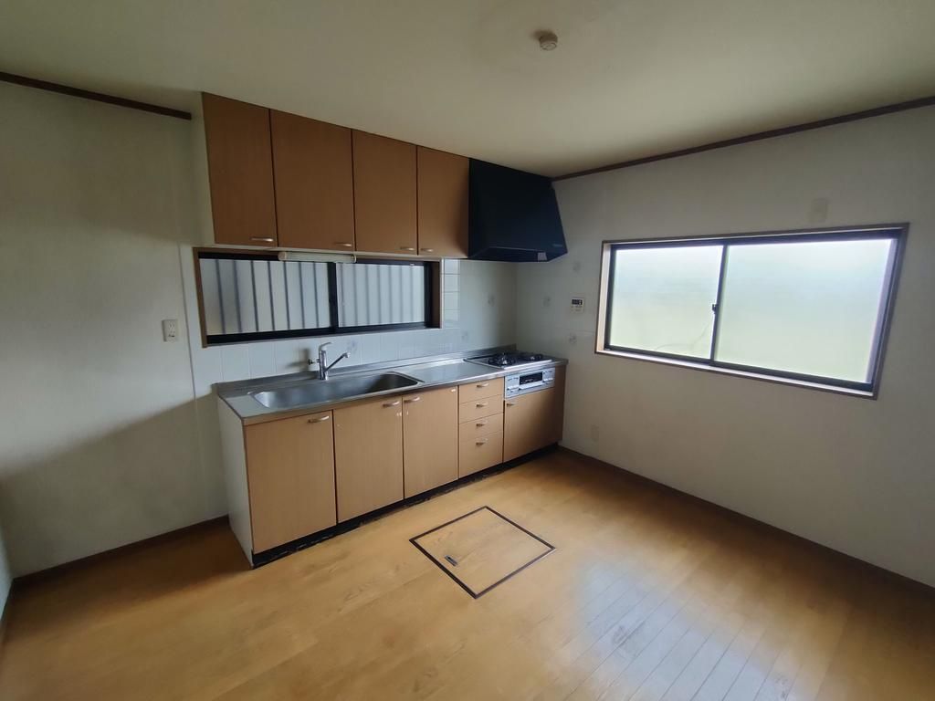 4DK Townhouse for Sale in Kashihara, Nara - 91.52 sqm - Thumbnail 4
