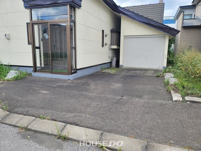 2LDK House for Sale in Kitami City, Hokkaido - 70.47 sqm - Thumbnail 2