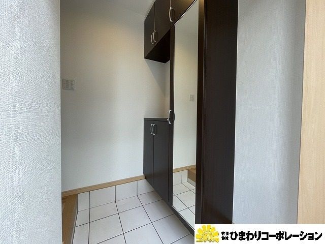 Renovated 3LDK House for Sale in Higashiosaka, Osaka - Thumbnail 4