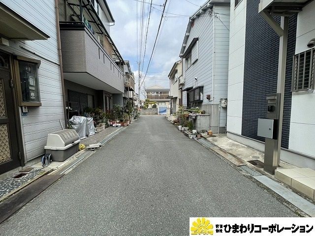 Renovated 3LDK House for Sale in Higashiosaka, Osaka - Thumbnail 2