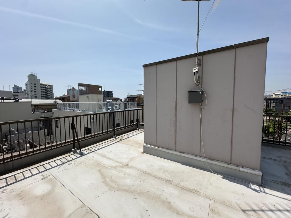 5LDK Detached House Near Uezawa Station, Kobe | 202 sqm - Thumbnail 3