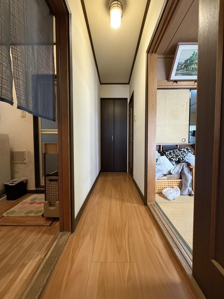 6LDK Family House for Sale in Higashi-Osaka, Osaka - Thumbnail 4