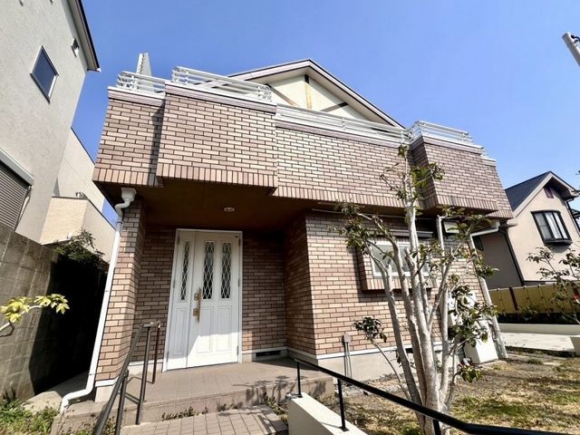 Renovated 4LDK House in Kobe Higashinada with Sea View Garden - Image 1