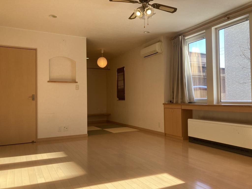 5SLDK House for Sale in Satsunai, Makubetsu, Hokkaido - Thumbnail 2