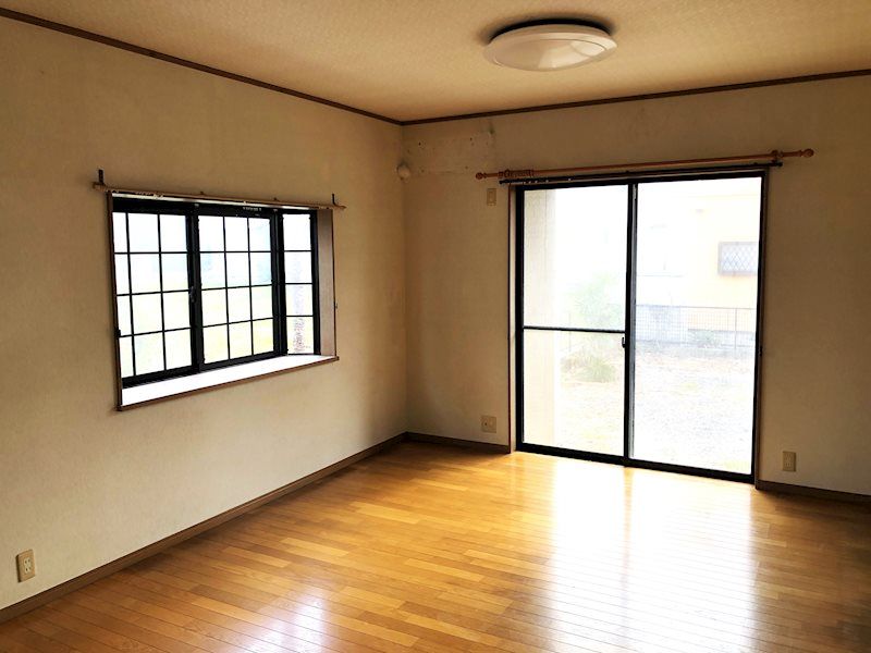 4LDK Detached House in Suzuka, Mie - 105 sqm - Thumbnail 3