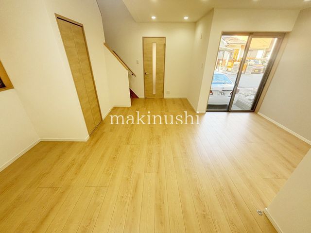 Renovated 3LDK House for Sale in Sakai City, Osaka - Thumbnail 3
