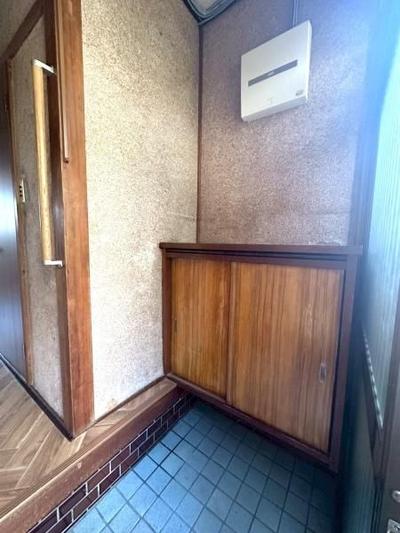 Used House for Sale in Hirano-ku, Osaka - 3DK, 55.89 sqm — Front_door, Hirano, Osaka
