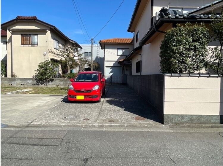 6K Used House with Garage near Fukudaimae Nishifukui St, Fukui - Image 1