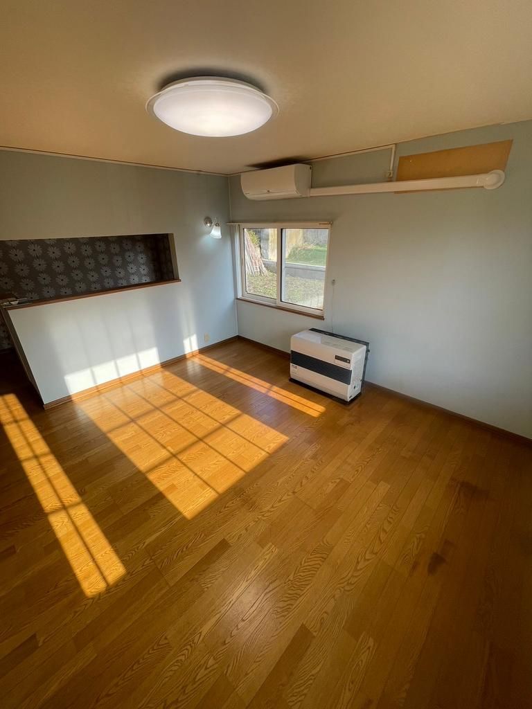4LDK Wooden House for Sale in Kitahiroshima, Hokkaido - Thumbnail 4