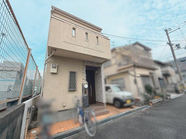 Renovated 3LDK Detached House for Sale in Higashiosaka, Osaka - Thumbnail 3