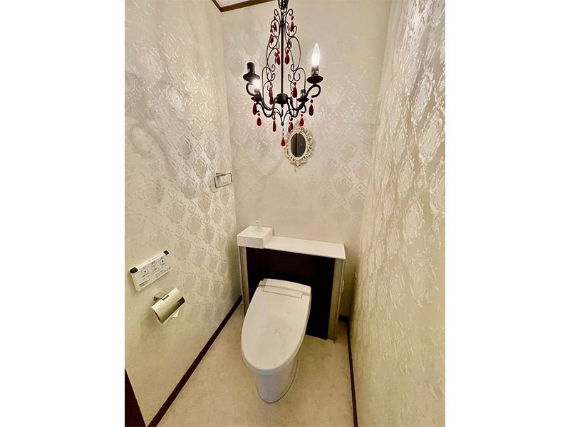 Renovated 4LDK Steel House with Loft near Sakaihigashi Station, Sakai - Thumbnail 3