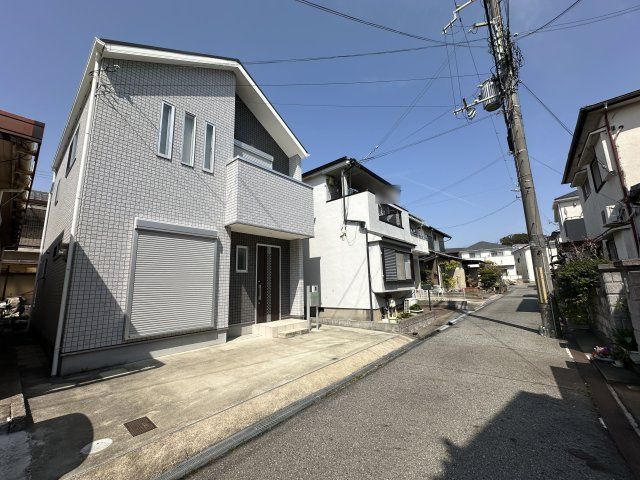 3LDK Detached House for Sale in Akashi, Hyogo - Built 2017 - Thumbnail 2