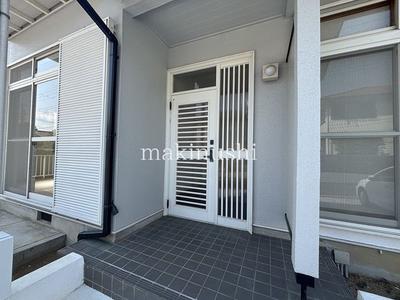 4LDK Detached House for Sale in Kawachinagano, Osaka — Front_door, Kawachinagano, Osaka