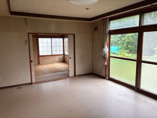 4SLDK Wooden House for Sale in Otaru, Hokkaido - Thumbnail 2