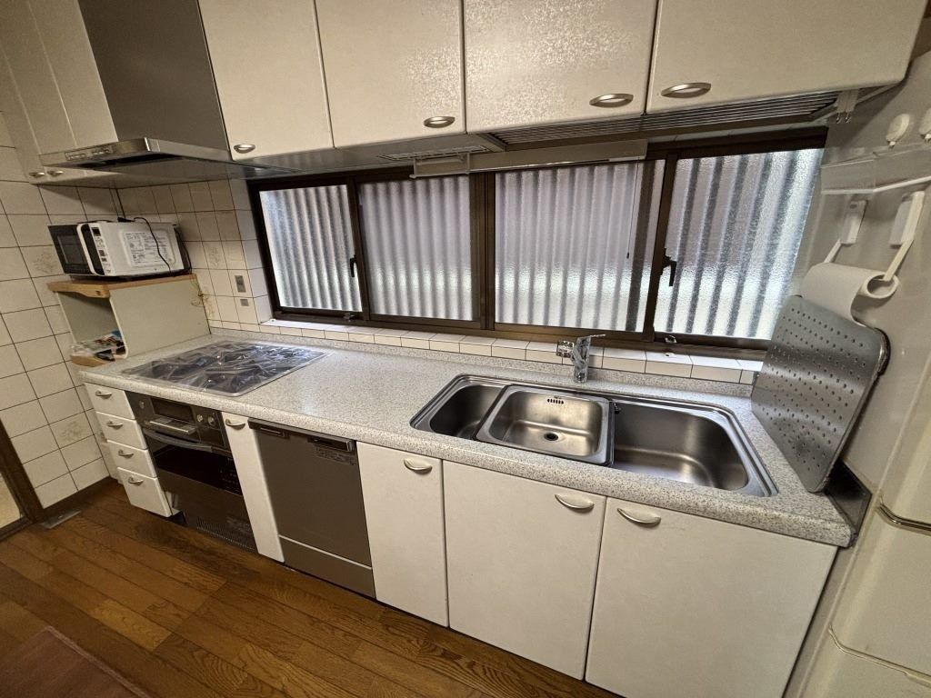7SLDK House in Higashi Ikoma, Nara - 212 sqm, 2 Parking Spaces - Thumbnail 3