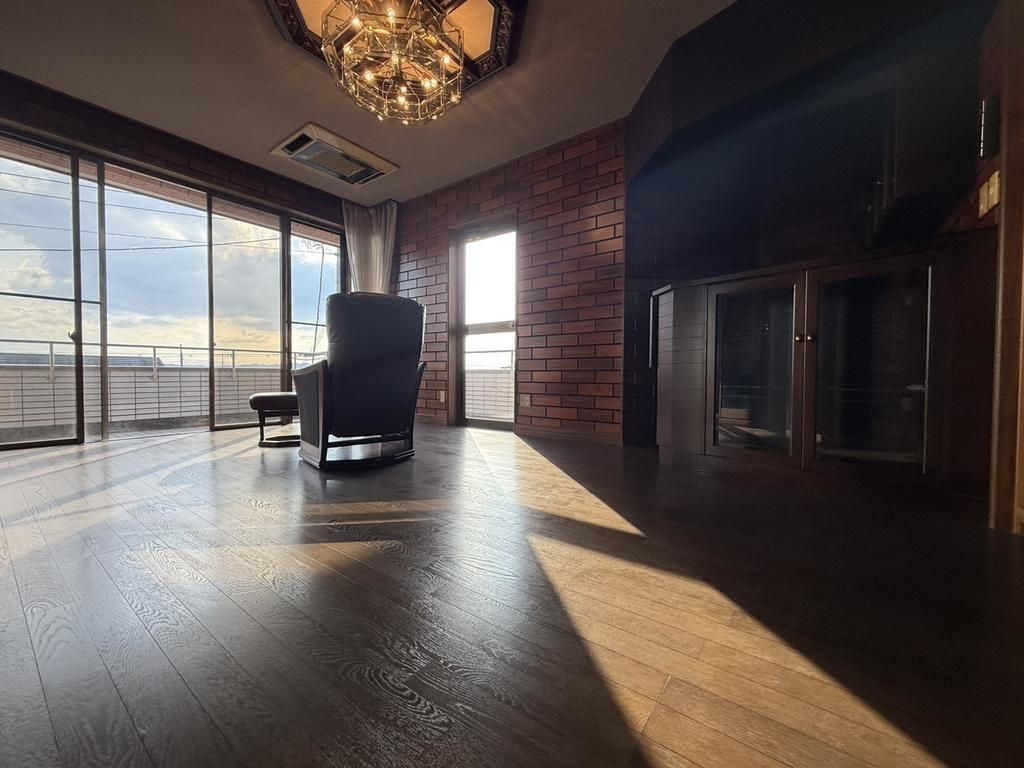 7SLDK Steel-Frame House for Sale in Kisen-dai, Iwade, Wakayama - Thumbnail 3