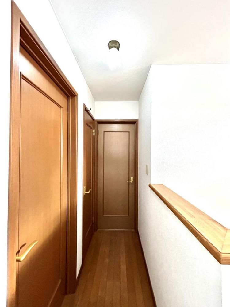 Renovated 4LDK Corner Lot House for Sale in Muroran, Hokkaido - Thumbnail 4