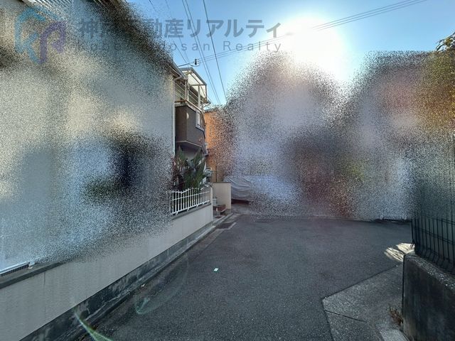 4DK Wooden House for Sale in Quiet Kobe Higashinada Neighborhood - Thumbnail 2