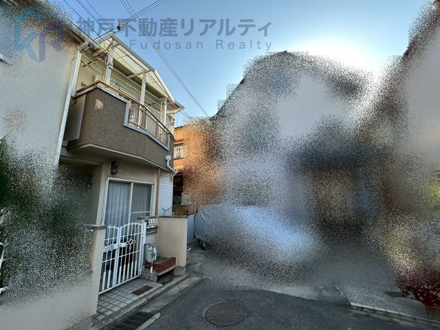 4DK Wooden House for Sale in Quiet Kobe Higashinada Neighborhood - Thumbnail 3