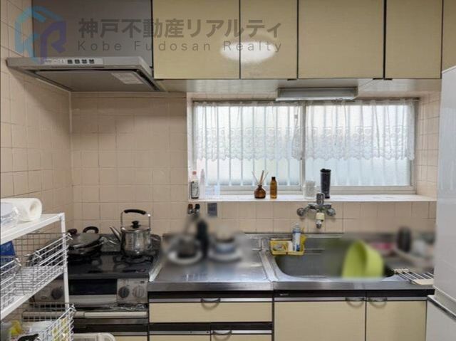 4DK Wooden House for Sale in Quiet Kobe Higashinada Neighborhood - Thumbnail 4