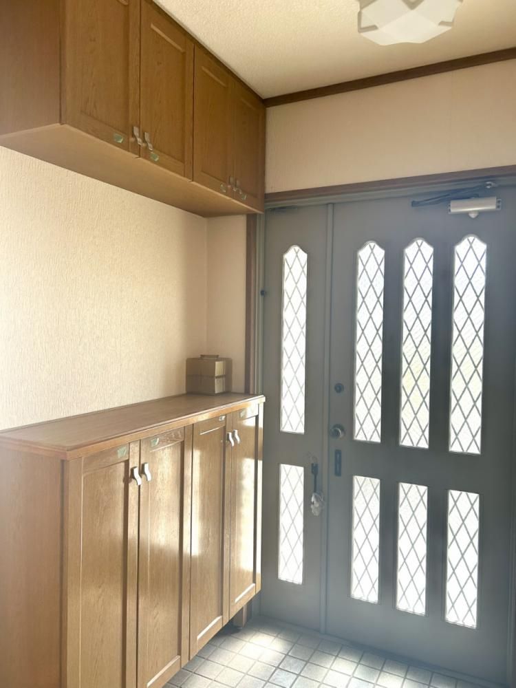 Renovated 4LDK Sekisui Heim House for Sale in Muroran, Hokkaido - Thumbnail 3