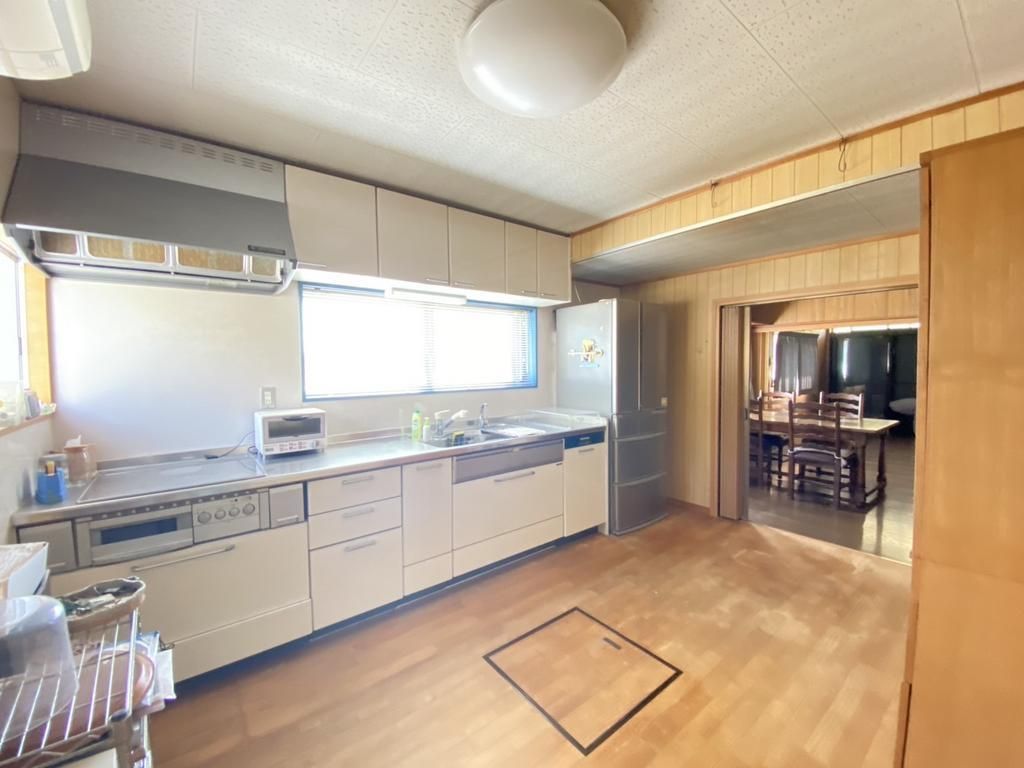 5DK House with Warehouse in Hofu, Yamaguchi - 680万円 - Thumbnail 4