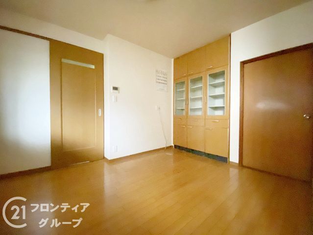 7LDK RC House with Roof Balcony for Sale in Higashiosaka, Osaka - Thumbnail 3