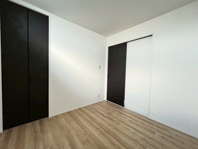 New 4LDK House for Sale in Yao, Osaka - 2025 Build - Thumbnail 3