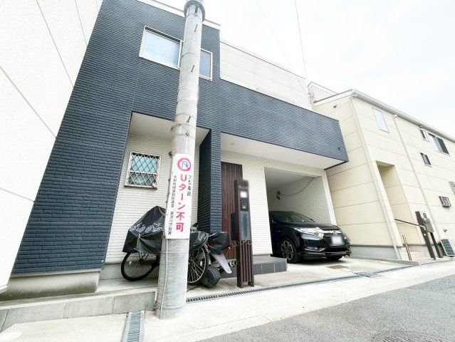 Modern 3-Story House for Sale in Higashiyodogawa, Osaka - Thumbnail 2