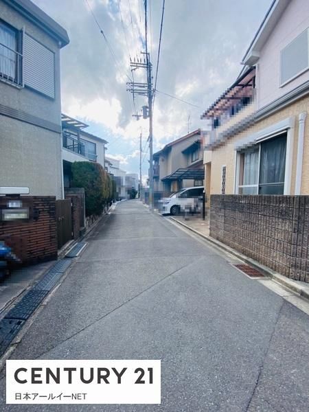 4LDK Detached House for Sale in Takatsuki, Osaka - Thumbnail 4