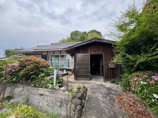 3LDK Single-Story House for Sale in Nara City, 139.47 sqm - Thumbnail 3