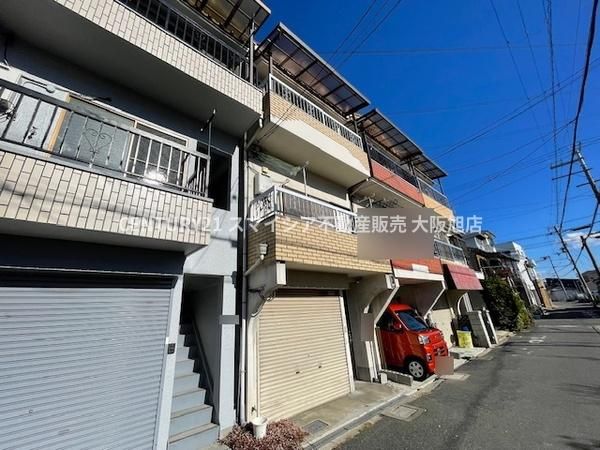 Detached House for Sale in Moriguchi, Osaka - 4SDK, Underfloor Heating - Image 1