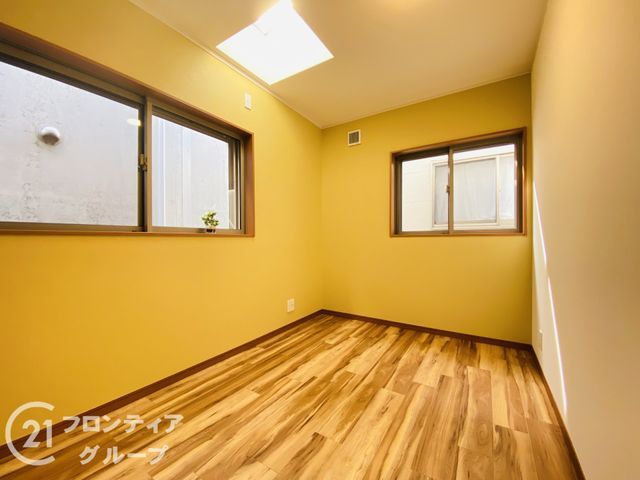 Renovated 4LDK House in Kadoma, Osaka - 99.22m2 - Thumbnail 3