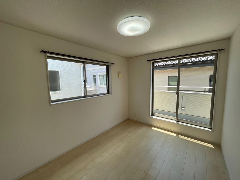 Renovated 4SLDK House in Tatsuno, Hyogo | Near Hon-Tatsuno Station - Thumbnail 3