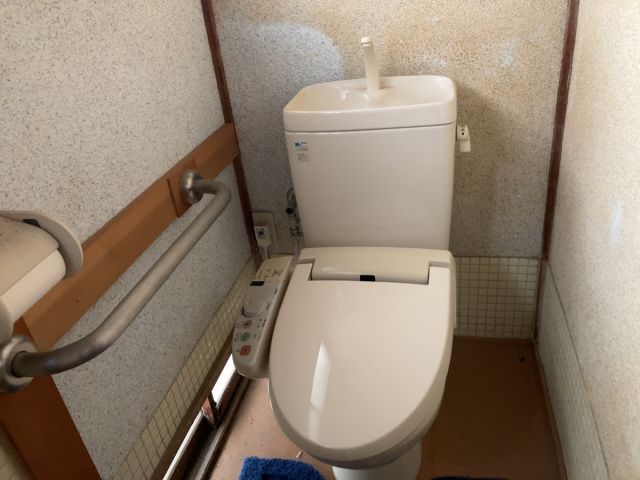3DK Detached House for Sale in Matsuyama City, Ehime - Thumbnail 4
